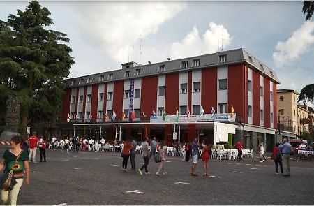 Hotel Domus Maranello Ngoại thất bức ảnh