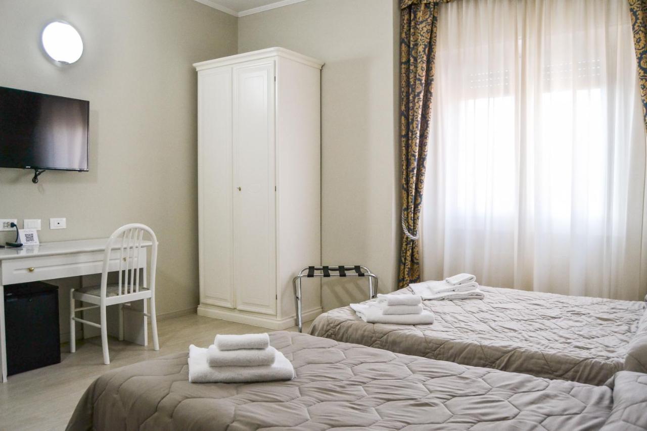 Hotel Domus Maranello Ngoại thất bức ảnh