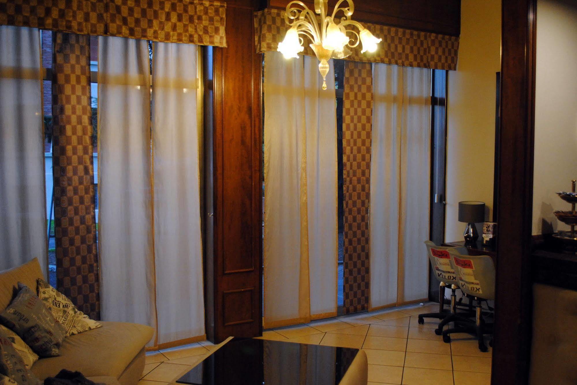 Hotel Domus Maranello Ngoại thất bức ảnh